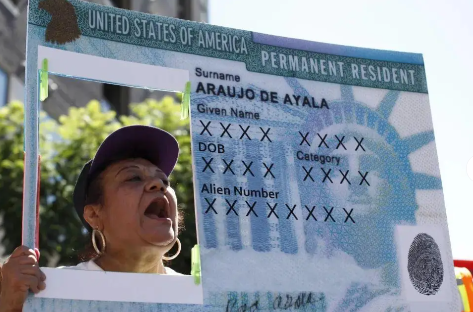 EB-5投资移民多少钱？2026美国投资移民费用与申请流程详解